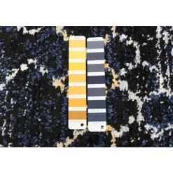 Indoor Rug - 8 x 10