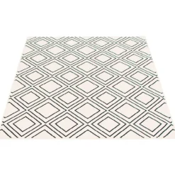 Indoor Rug - 8 x 10