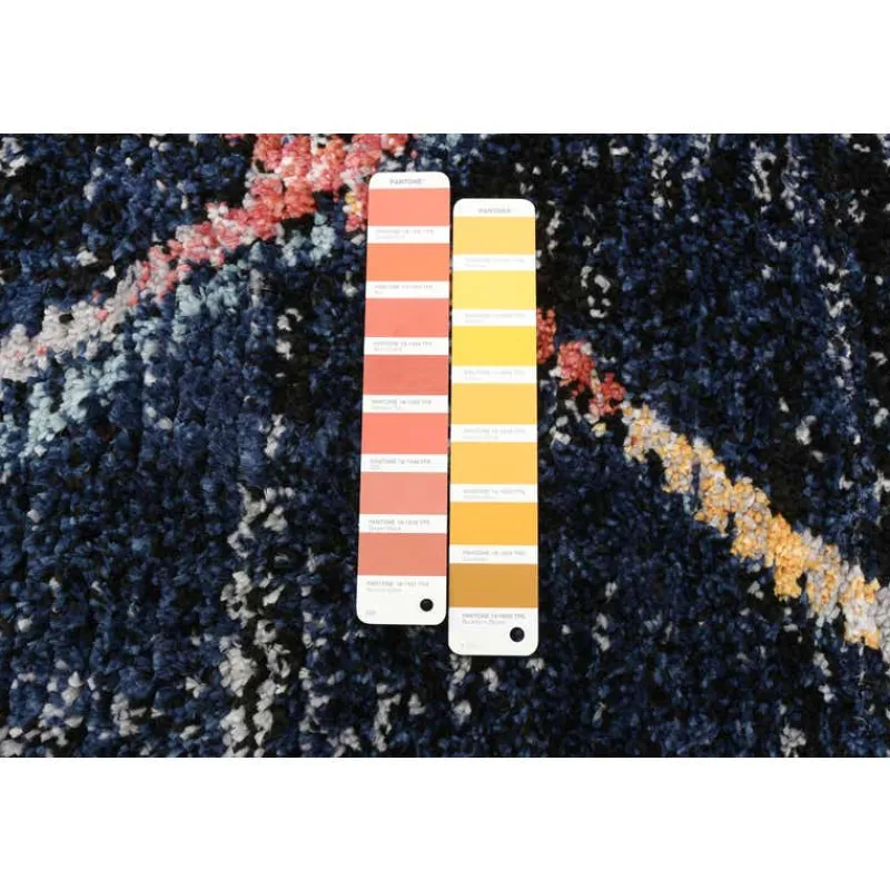 Indoor Rug - 7 x 10