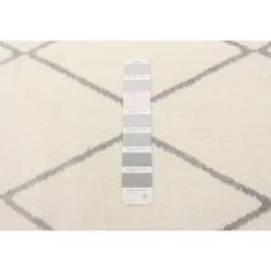 Indoor Rug - 7 x 10