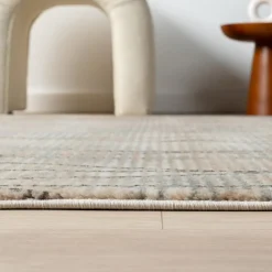 Indoor Rug - 5 x 8