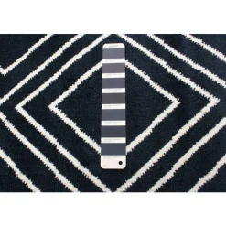 Indoor Rug - 7 x 10