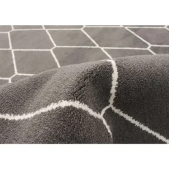 Indoor Rug - 7 x 10