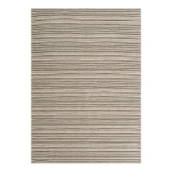 Indoor/Outdoor Rug - 6 x 9 ft
