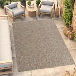 Indoor/Outdoor Rug - 5 x 7 ft
