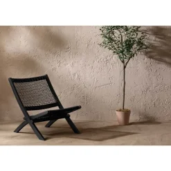 Meubles South Shore Lounge Chair