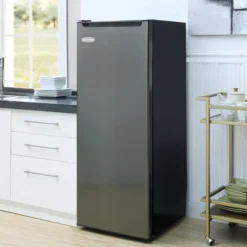 Marathon 6.5 Cu. Ft. Freezer , Vertical, 21.7
