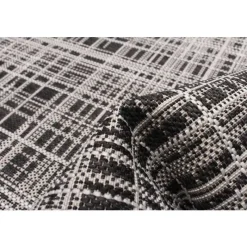 Outdoor 2 x 7 ft Rug