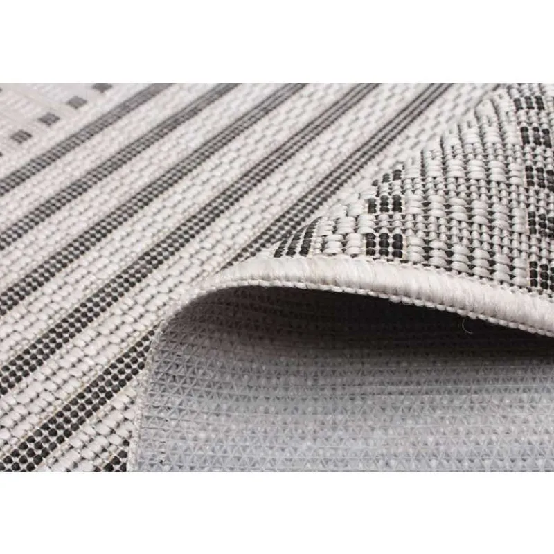 Outdoor 2 x 7 ft Rug