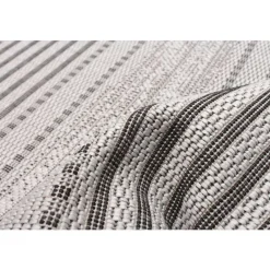 Outdoor 2 x 7 ft Rug
