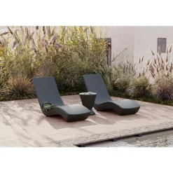 Meubles South Shore Outdoor Lounge Chair