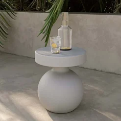 Meubles South Shore Outdoor Rounded-Base Side Table