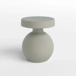 Meubles South Shore Outdoor Side Table