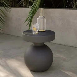 Meubles South Shore Outdoor Side Table
