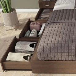 SUA-V Queen Storage Bedroom Set with 6-Drawer Storage (60") - 4 pcs