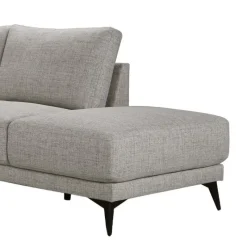 Sectional with Right-Side Chaise