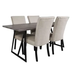 Table with 4 chairs